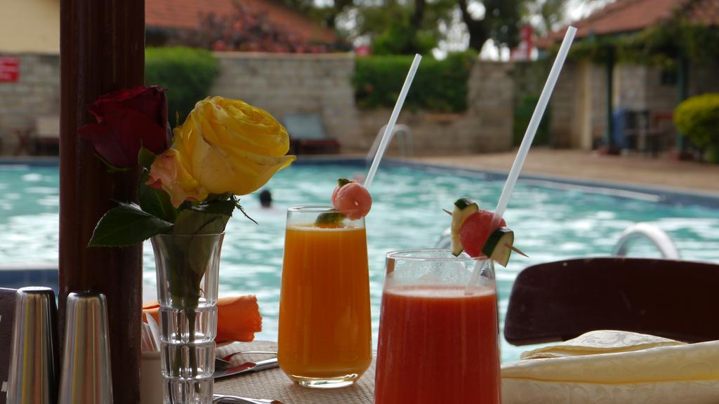 Jumuia Hotel Kisumu Ngoại thất bức ảnh
