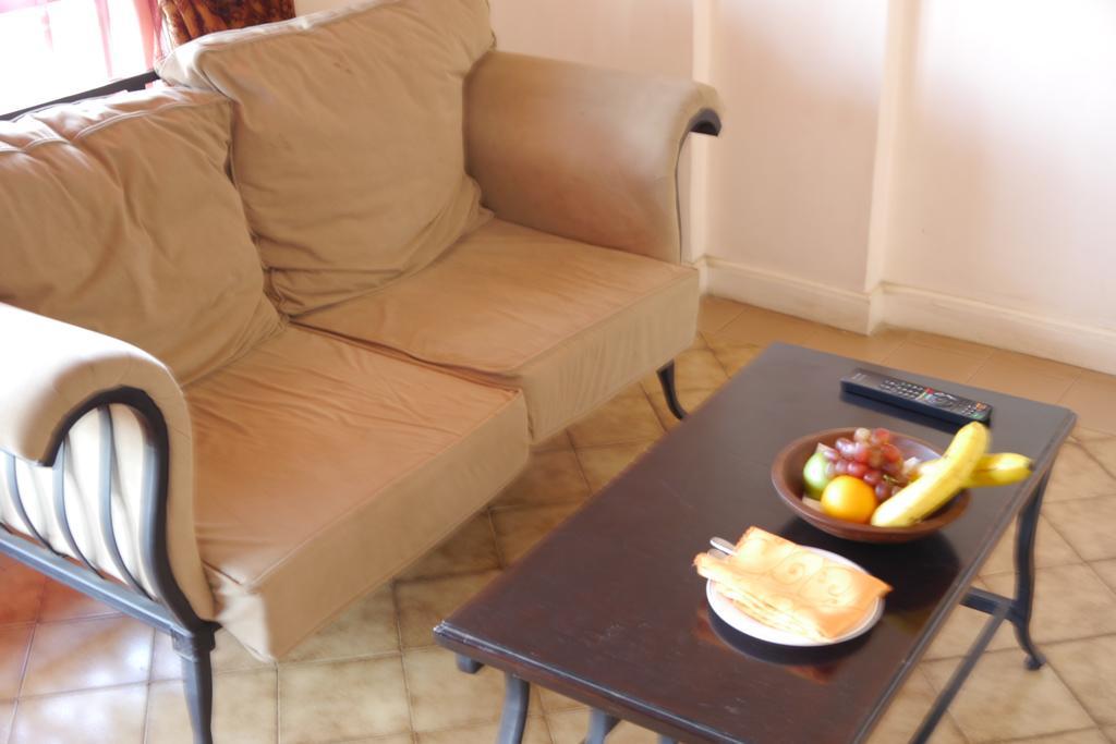 Jumuia Hotel Kisumu Ngoại thất bức ảnh