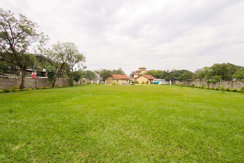 Jumuia Hotel Kisumu Ngoại thất bức ảnh