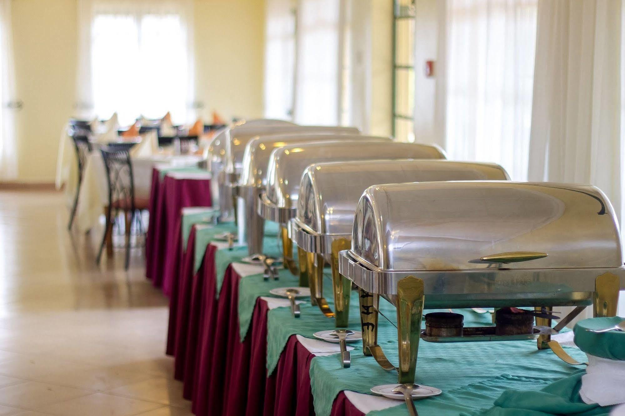 Jumuia Hotel Kisumu Ngoại thất bức ảnh